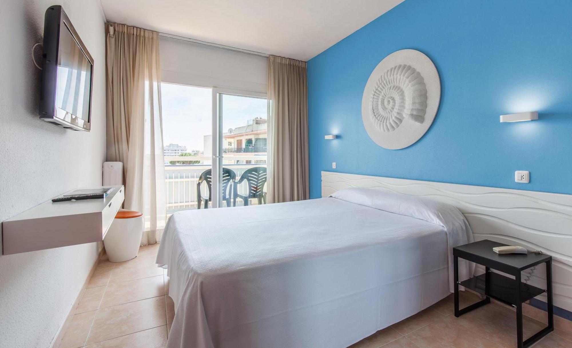 Double or Twin Room,1758274272:JPEG
